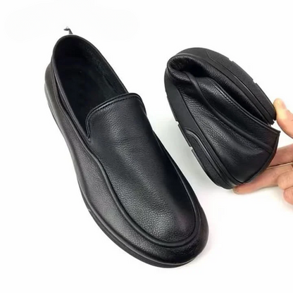Sapatos com sola flexível e design ergonómico para homem